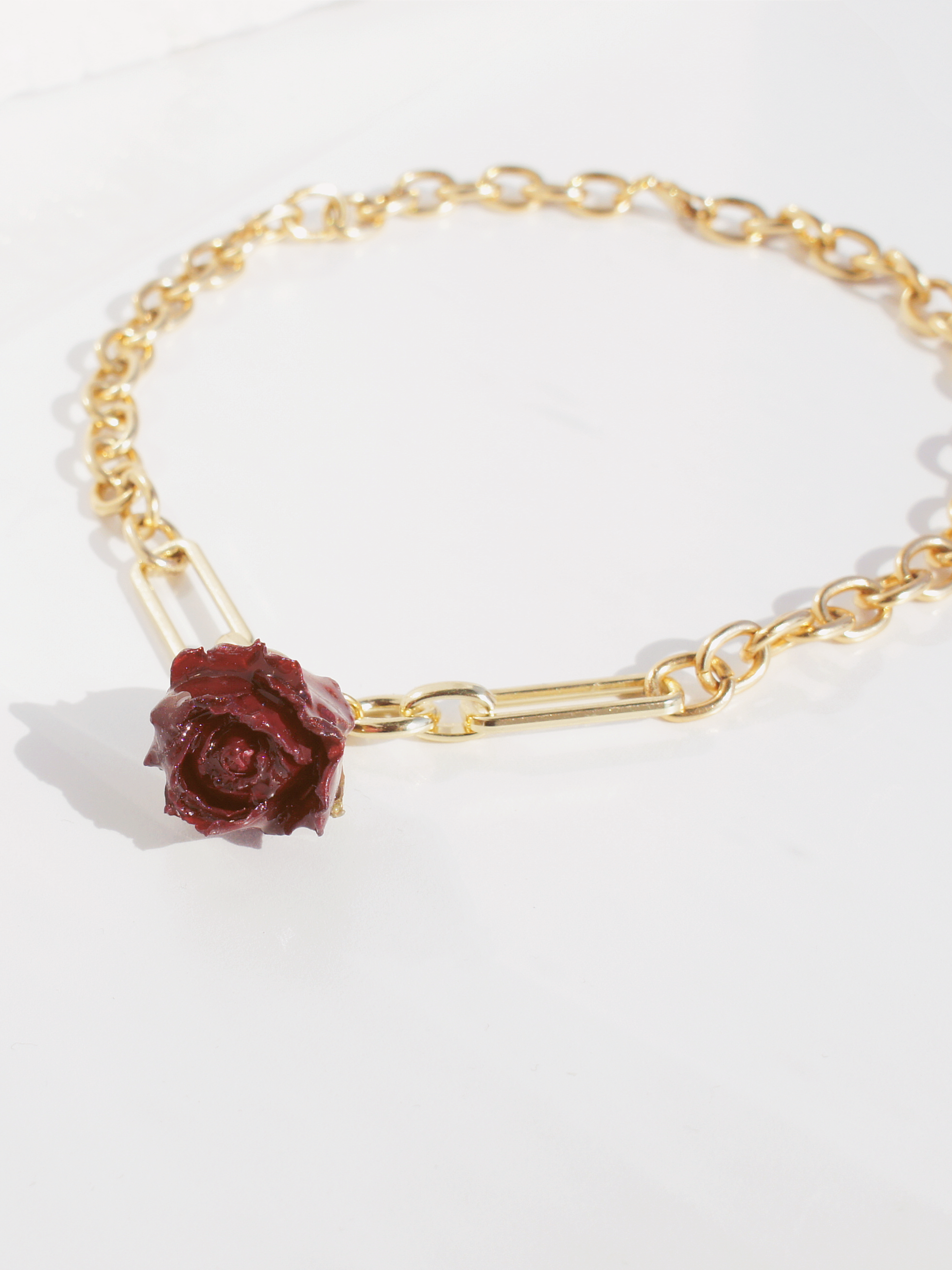 *REAL FLOWER* Grande Amore Chunky Golden Chain Choker Necklace with Rosebud Pendant