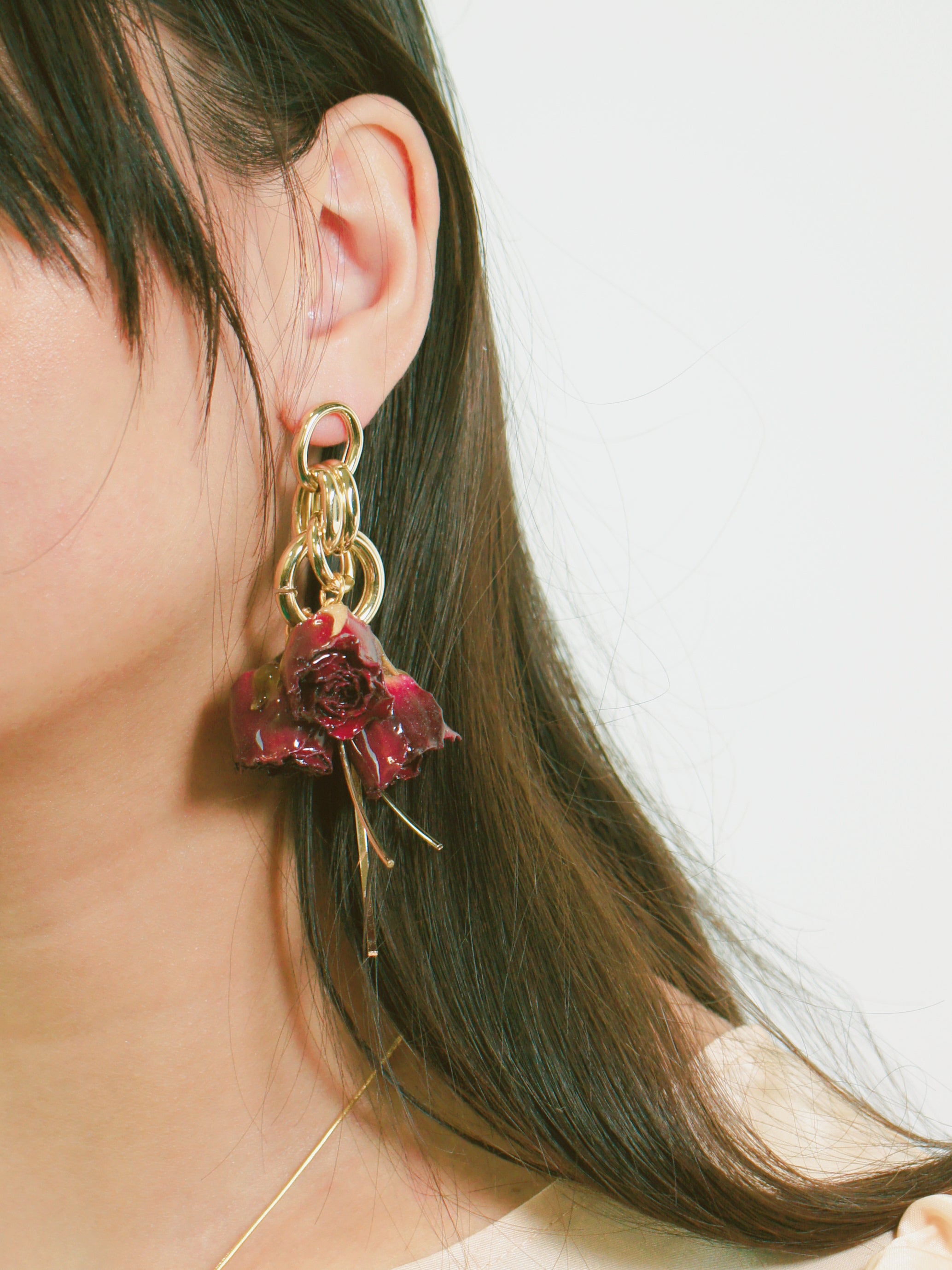 *REAL FLOWER* Grande Amore Triple Rosebud Drop Earrings with Golden Twigs